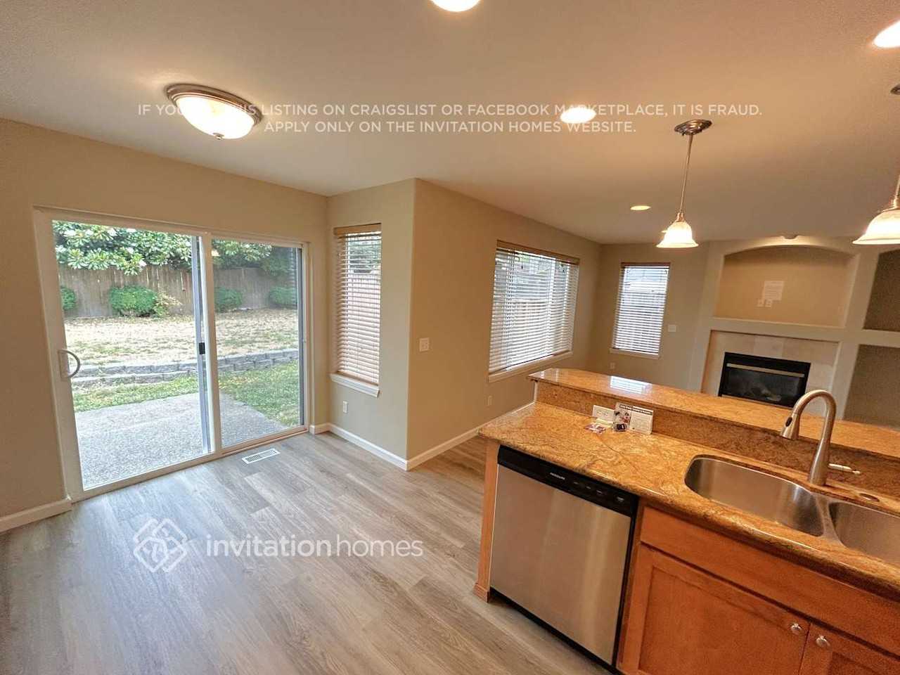 12416 Se 259th St - Photo 4 of 17