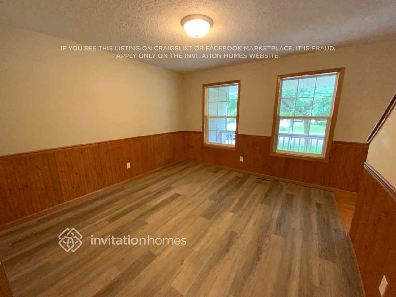 10322 Kali Ave Ne - Photo 3 of 18