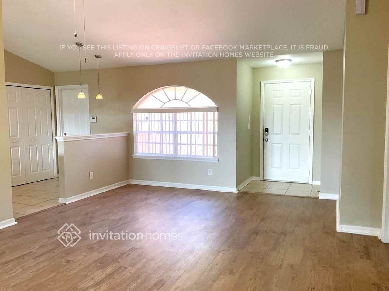 1798 Crane Creek Blvd - Photo 2 of 10