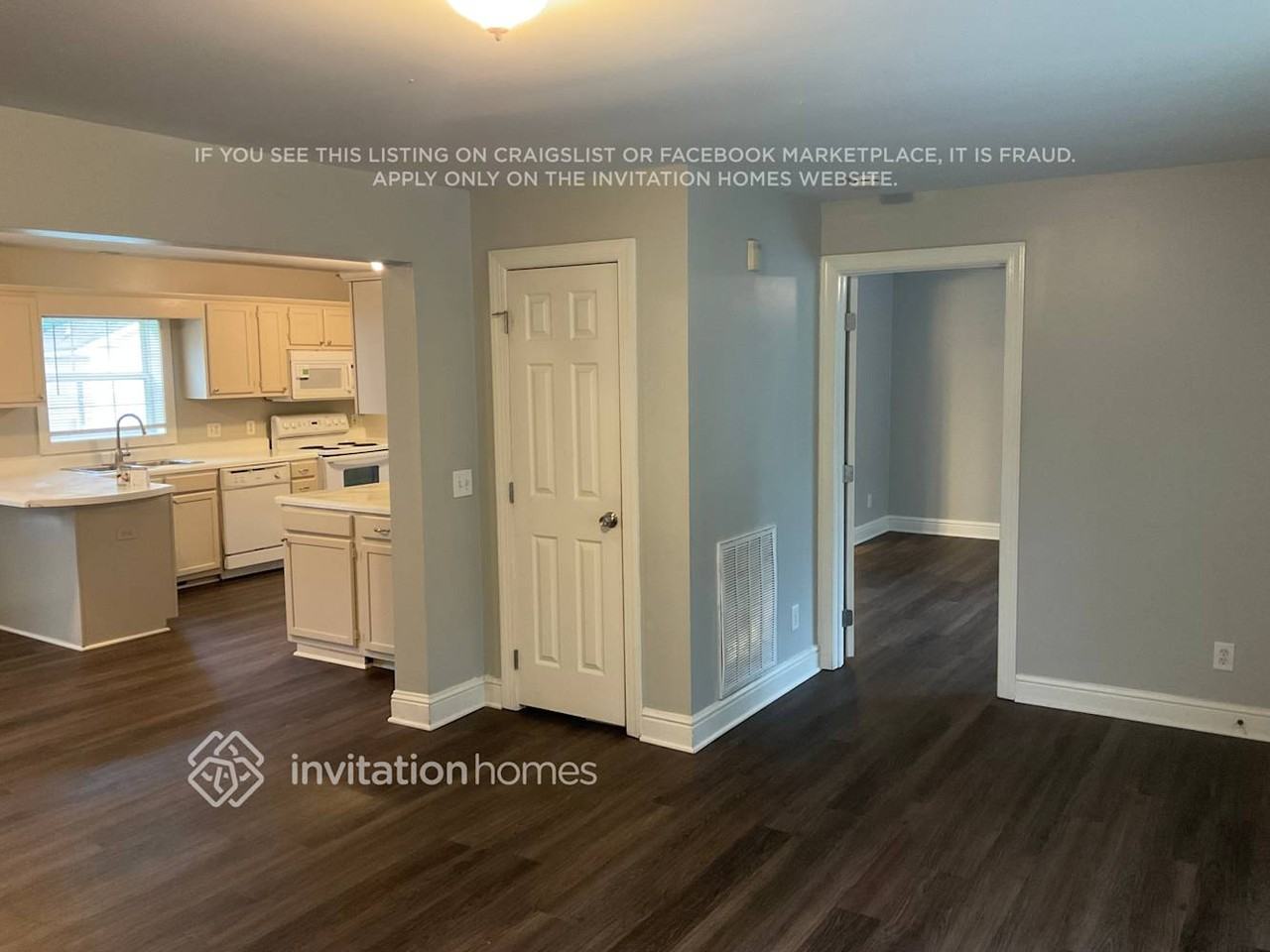5217 Milhaven Ln - Photo 4 of 16