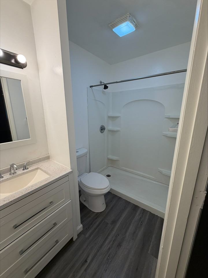 308 Kenbrook Dr #E - Photo 5 of 12