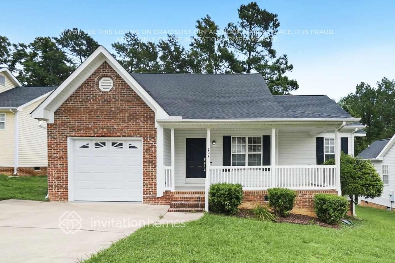 204 Zircon Ln