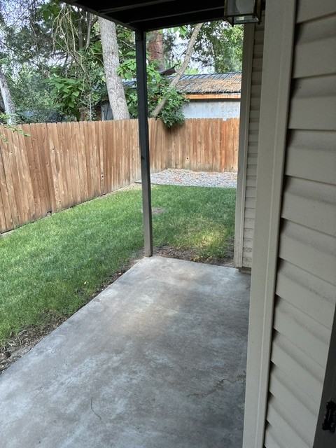 1887 W Overland Rd #101 - Photo 4 of 7