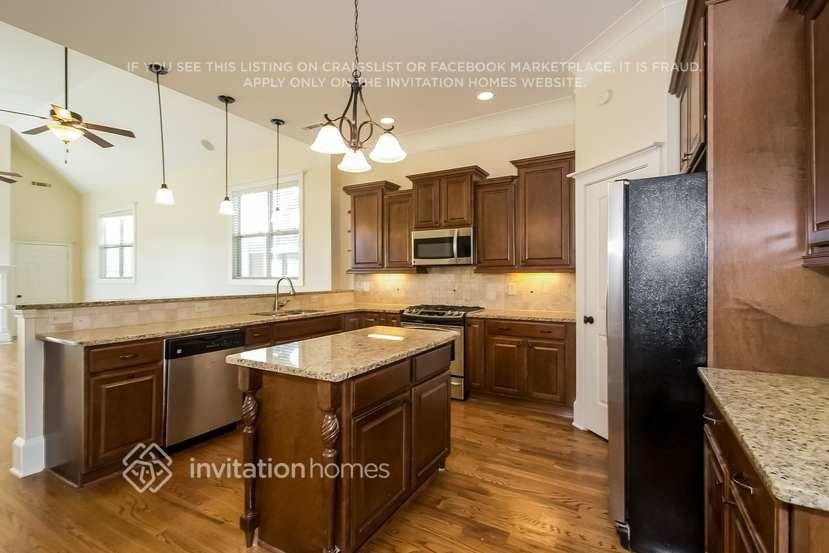125 Concord Ct - Photo 6 of 20