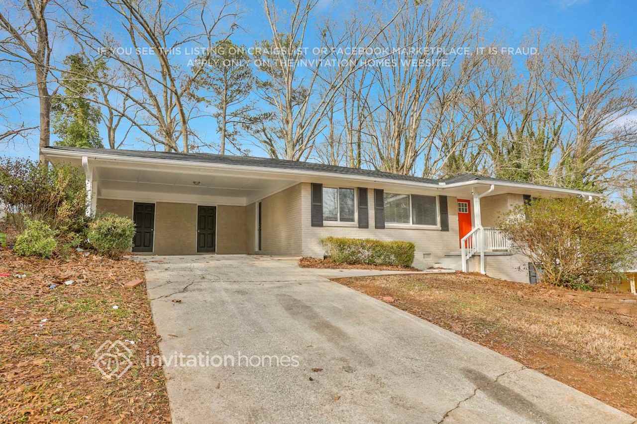 3140 Columbia Woods Dr - Photo 2 of 24