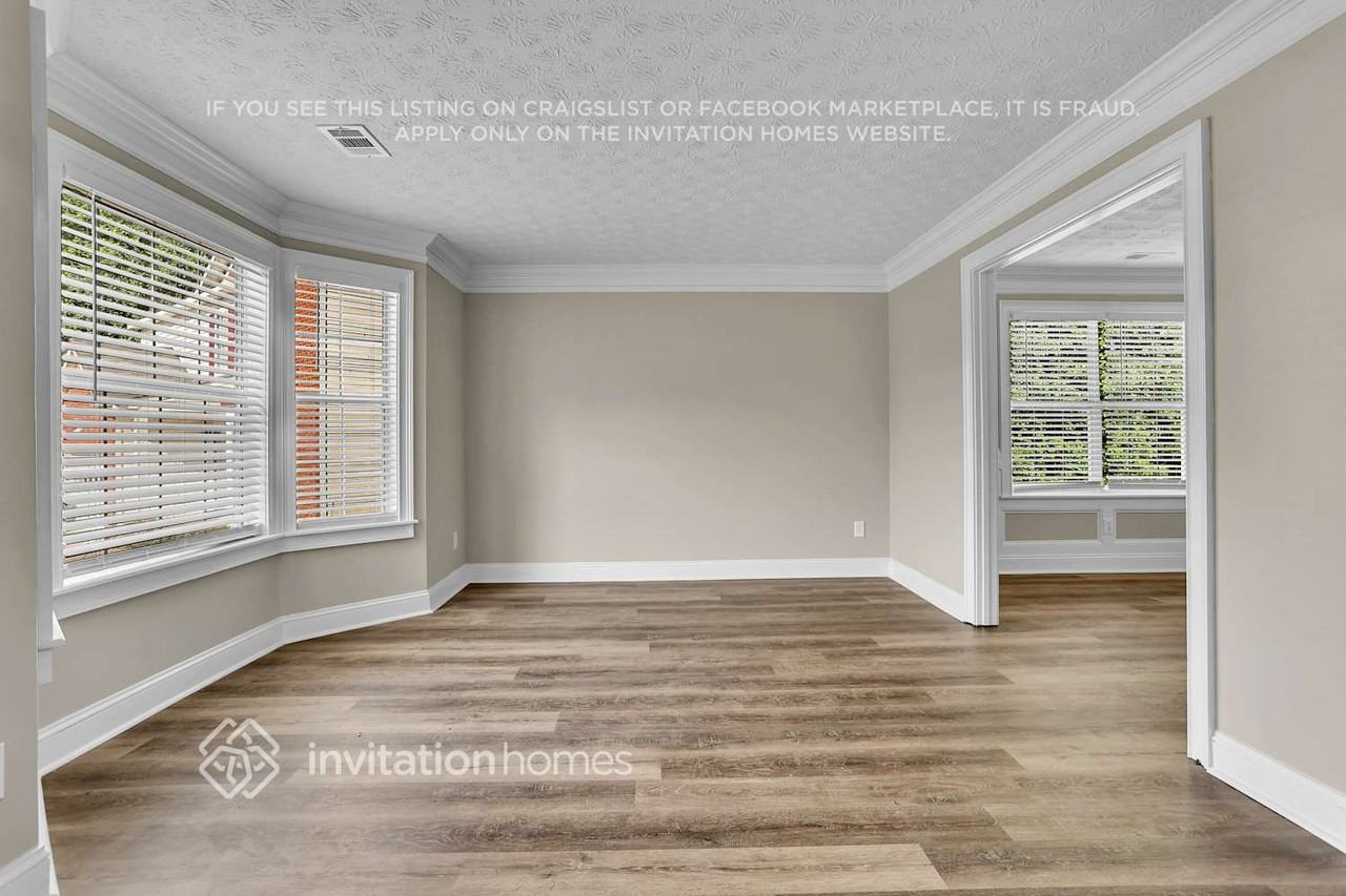 6054 Trailside Cv - Photo 5 of 30
