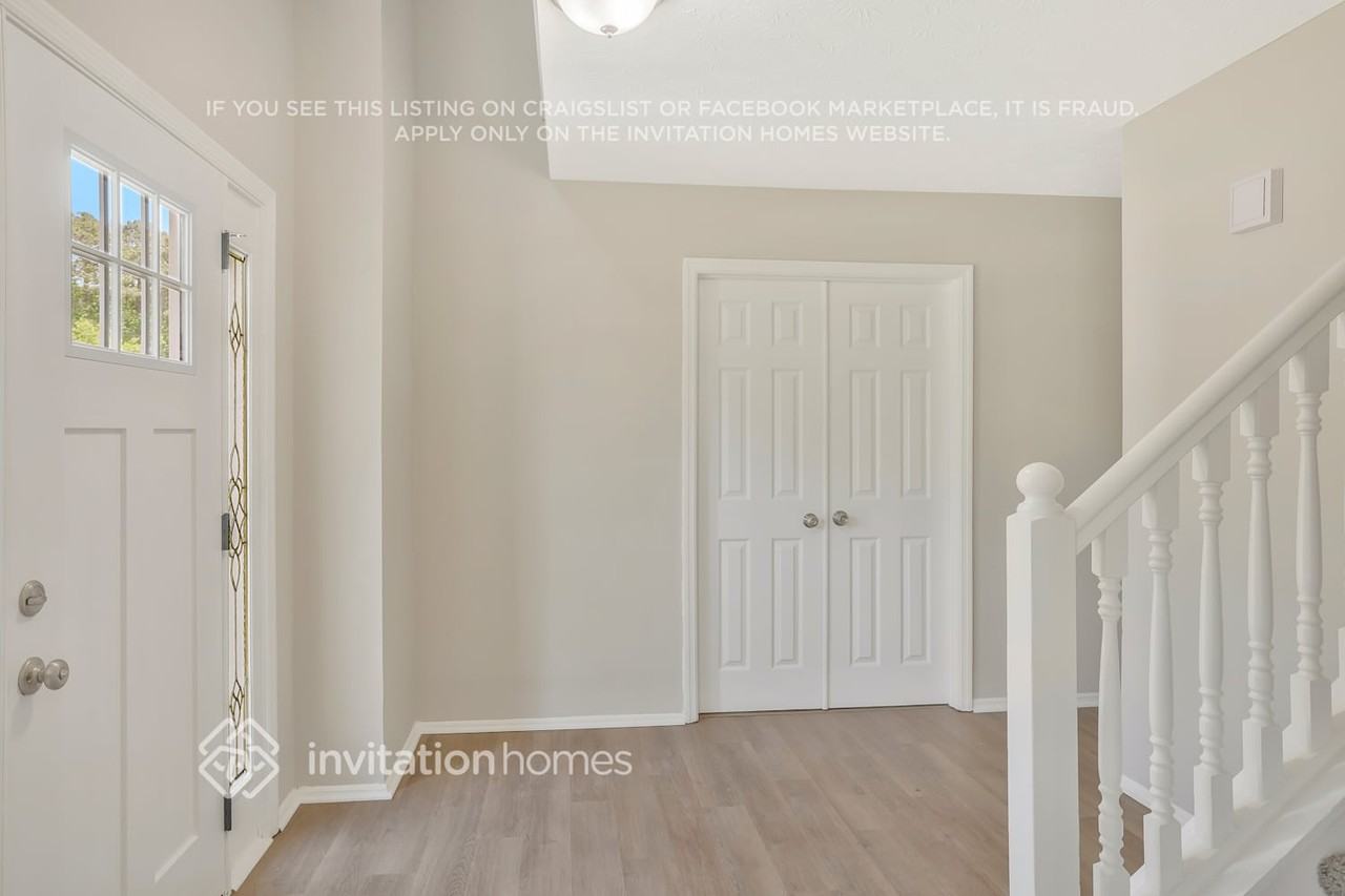 1141 Shady Creek Dr - Photo 2 of 27