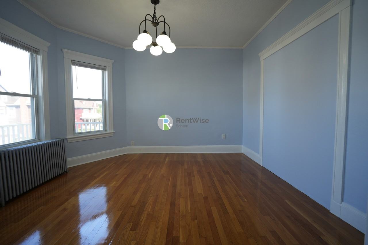 129 Draper St #1 - Photo 2 of 27