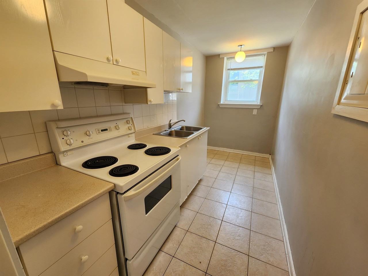 400 Second Avenue - Photo 2 of 9