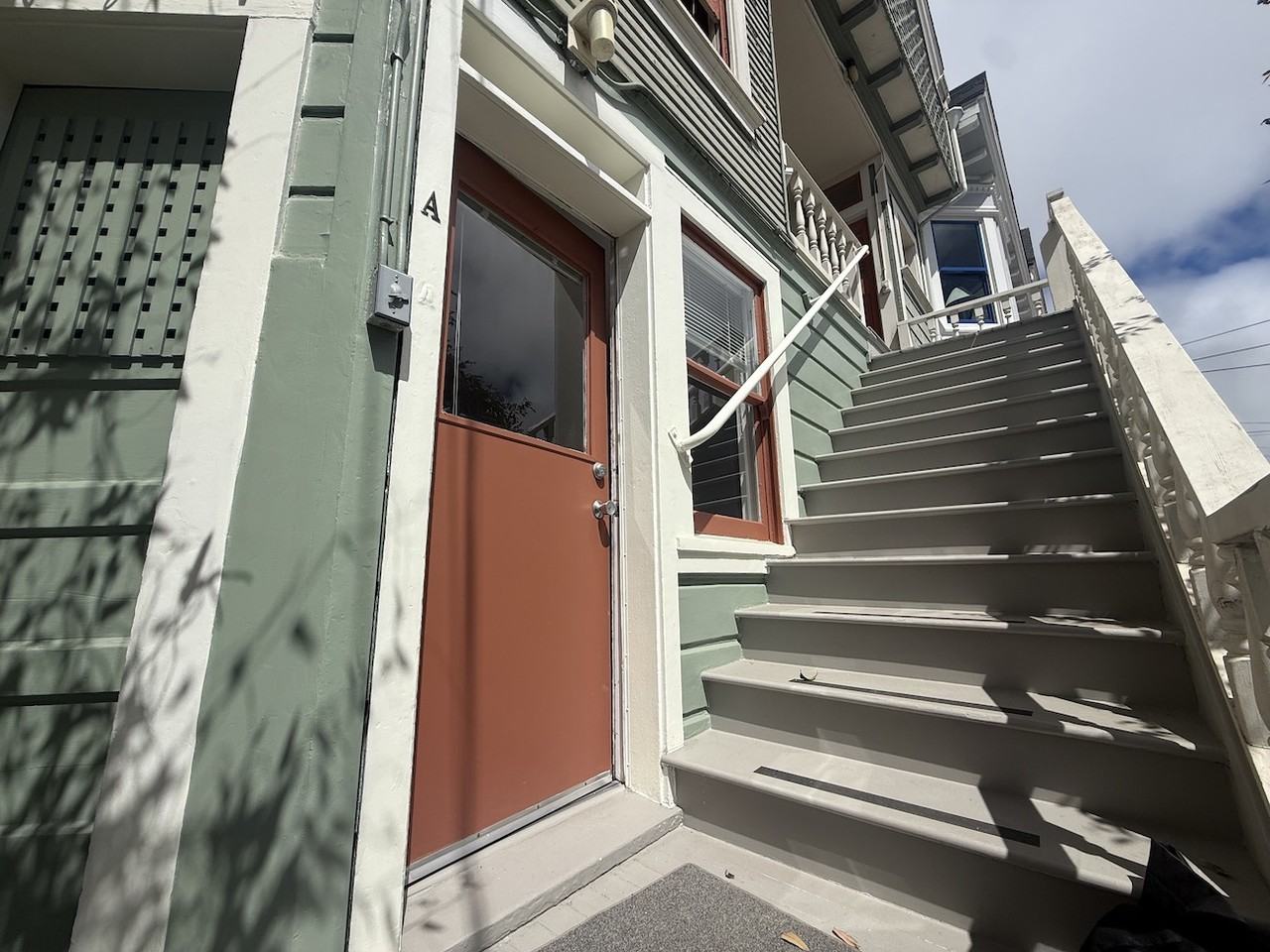 216 Hoffman Ave - Photo 2 of 17