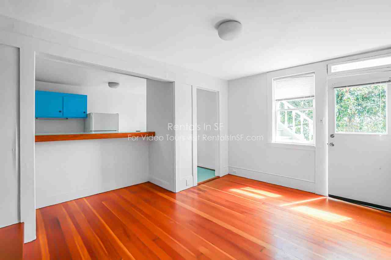 216 Hoffman Ave - Photo 6 of 17