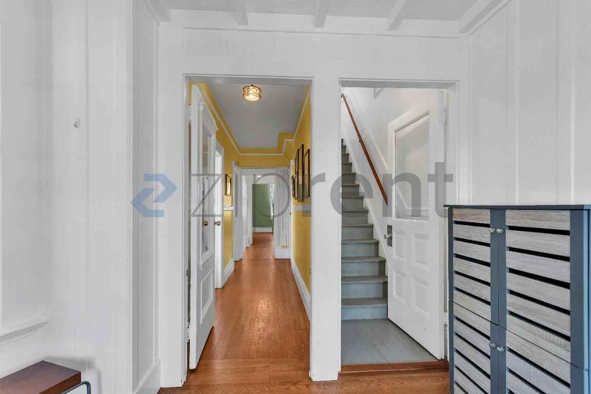 1444 Newcomb Ave - Photo 5 of 50
