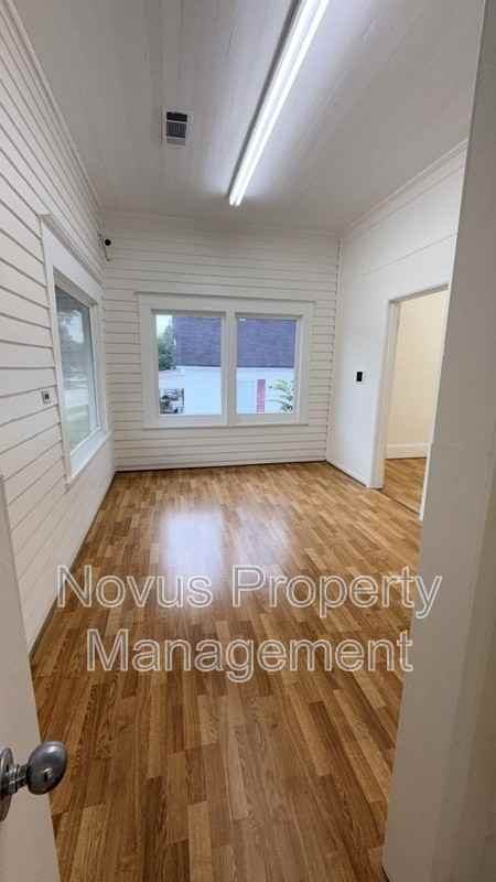 119 Newnan Rd - Photo 3 of 16