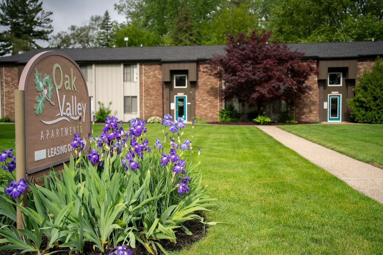 Oak Valley Apartments - Photo 3 of 40