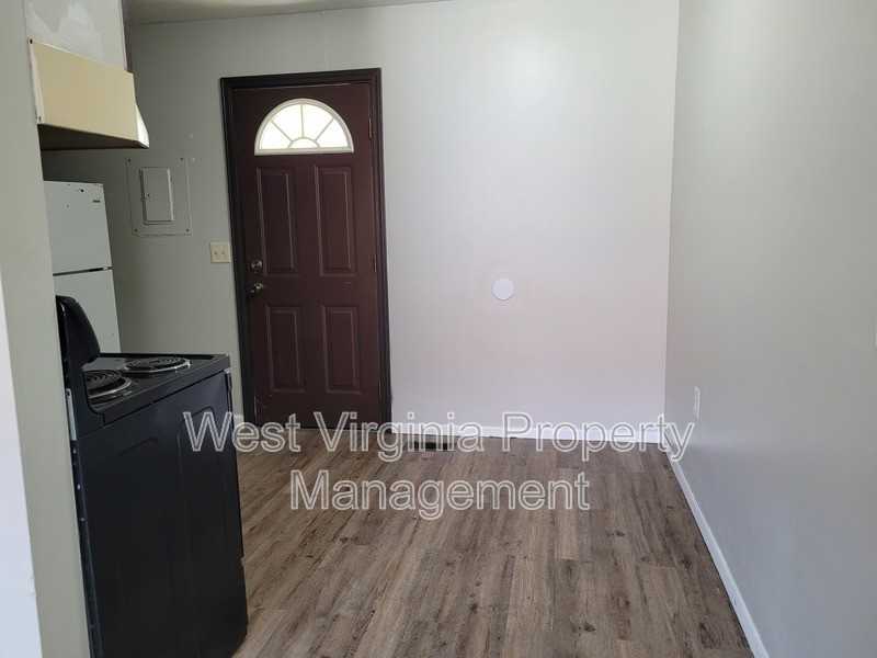 130 Elm St #2 - Photo 6 of 18