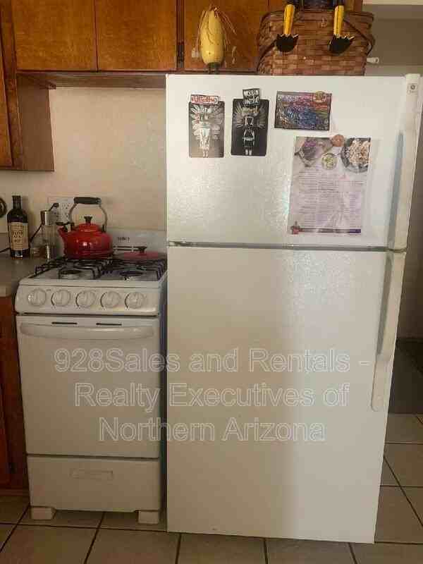 806 W Coconino Ave - Photo 6 of 9