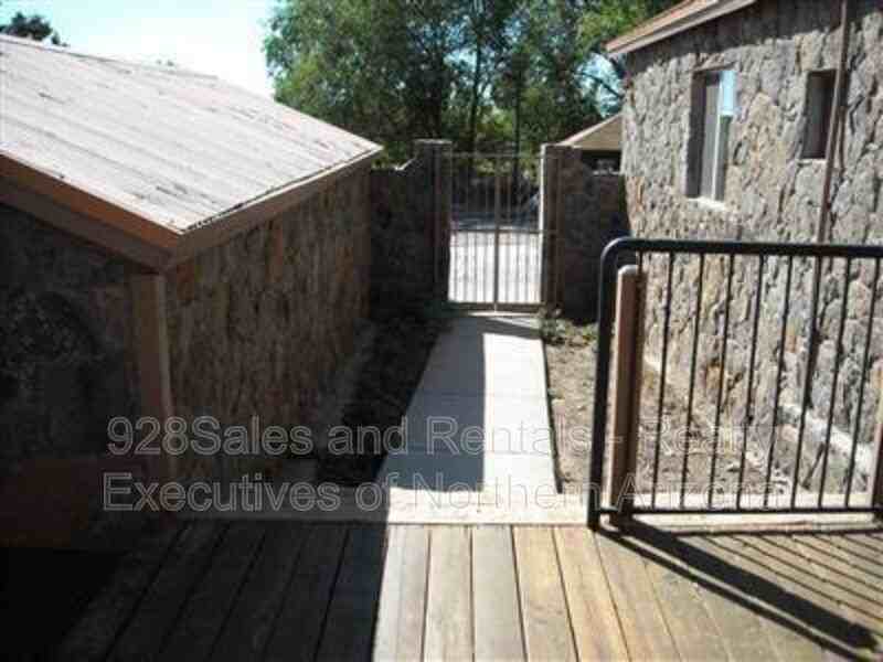 806 W Coconino Ave - Photo 7 of 9