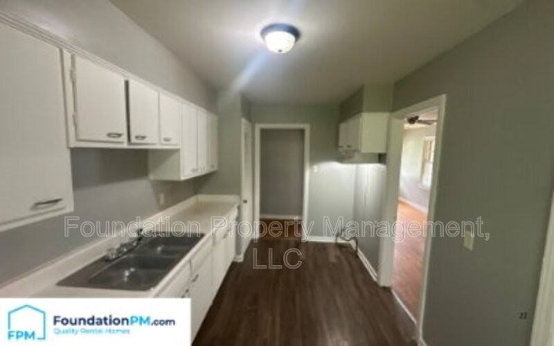 2324 Slocum Ave - Photo 5 of 18