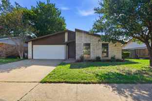 2711 Treeview Dr - Photo 1 of 1