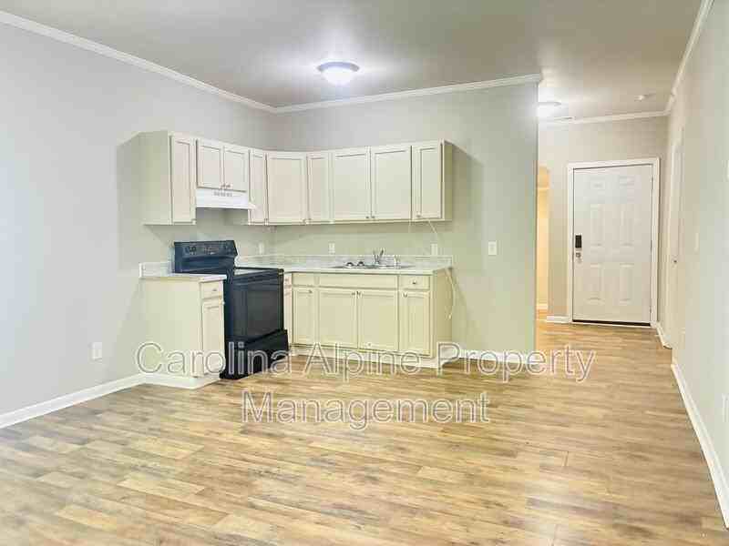 418 Orange St - Photo 2 of 19