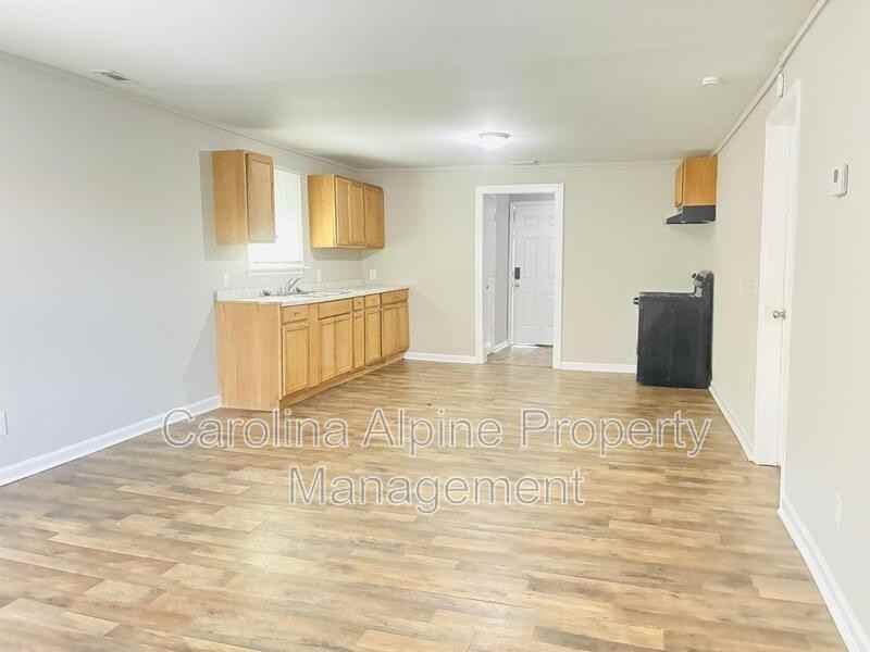 611 Buffalo St - Photo 3 of 37