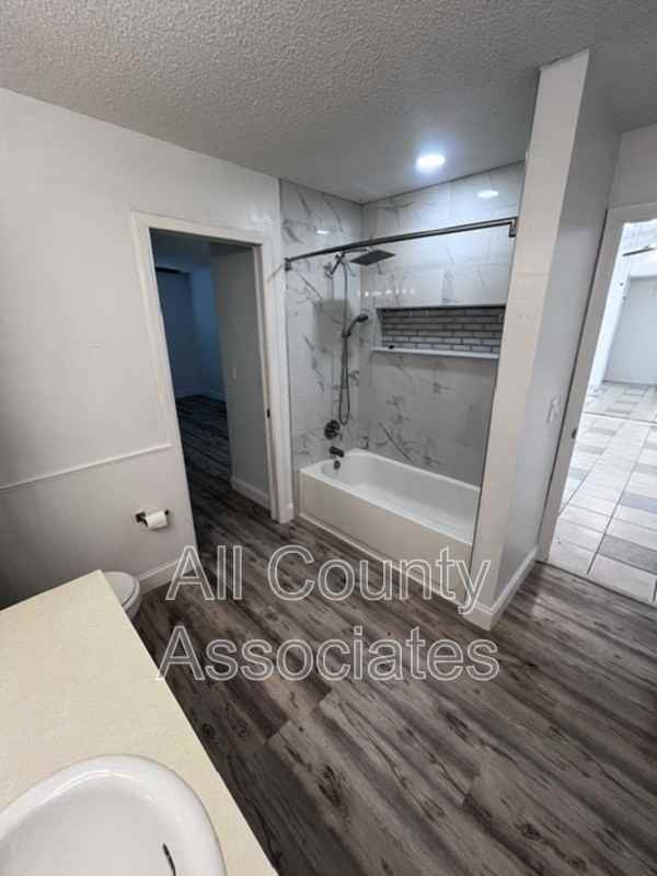 6431 Drexel Dr #8 - Photo 7 of 17