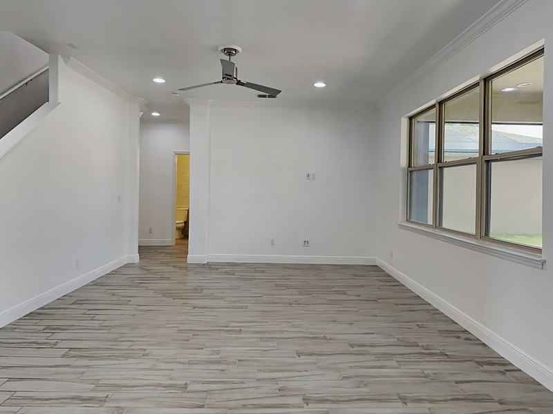 5283 Brydon Woods Cir - Photo 5 of 35
