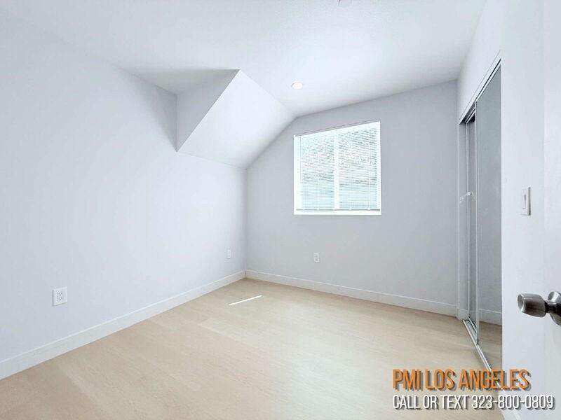 206 E 87th St - Photo 5 of 11