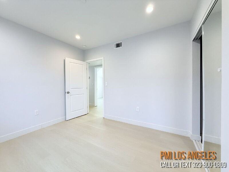 206 E 87th St - Photo 6 of 11
