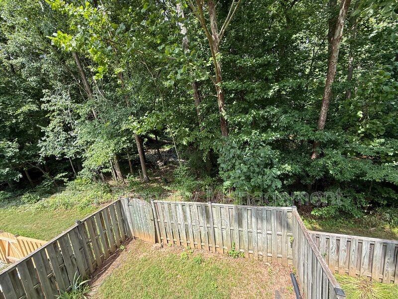 9417 Steeple Ct - Photo 4 of 22