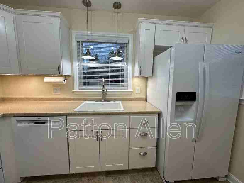 35 Olivette Rd - Photo 3 of 38