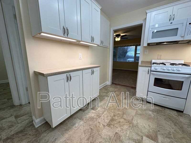35 Olivette Rd - Photo 4 of 38