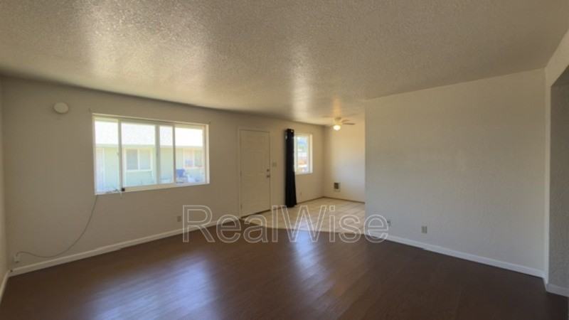 415 W First Ave - Photo 3 of 19