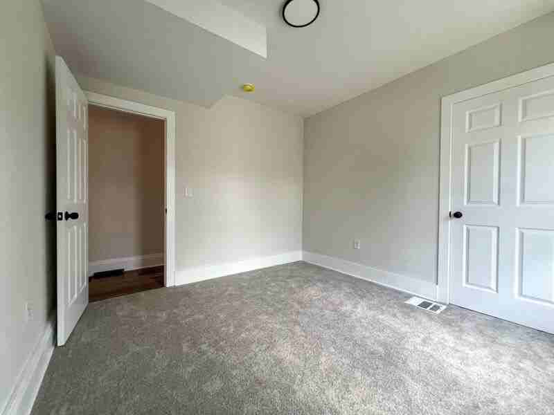 927 S Champion Ave - Photo 7 of 26