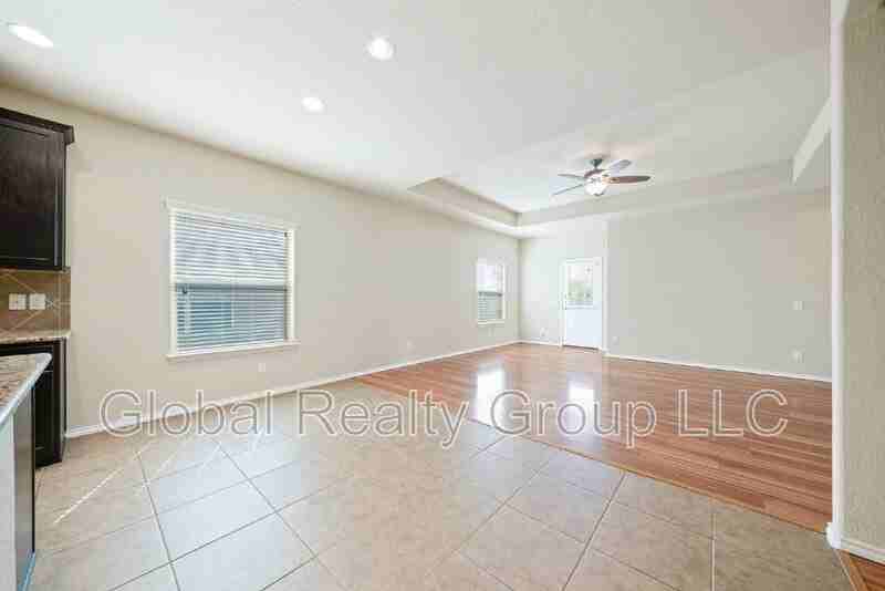516 Stonebrook Dr - Photo 6 of 27