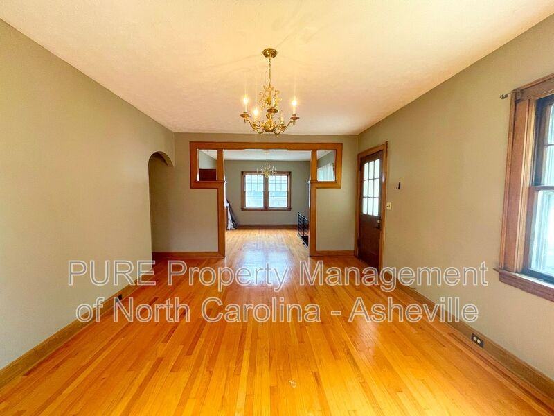 21 Vermont Ave #1UPSTAIRS - Photo 5 of 18