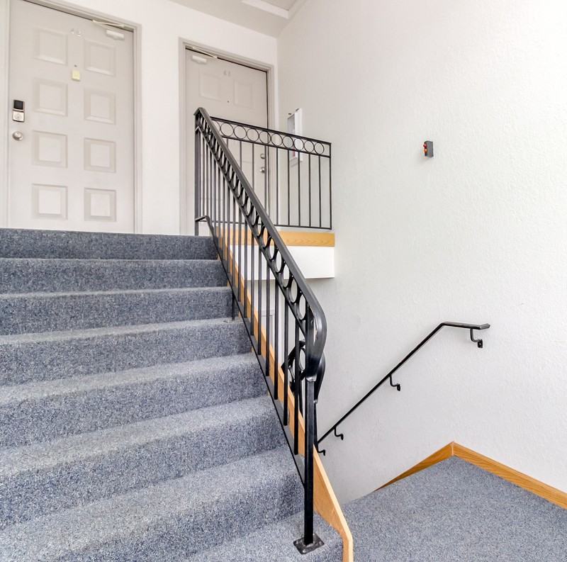 625 N Jackson Ave #B42 - Photo 6 of 29
