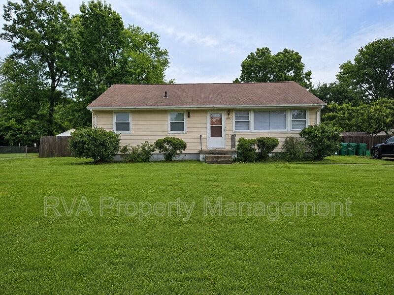 4812 Gilmour Rd - Photo 2 of 14