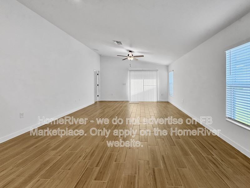 29579 Fedora Cir - Photo 7 of 23
