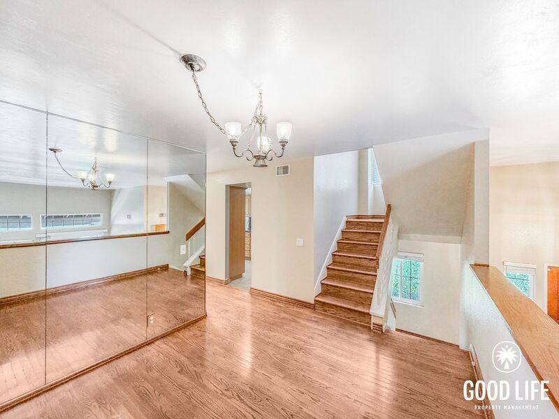 3568 Mission Mesa Way - Photo 6 of 30