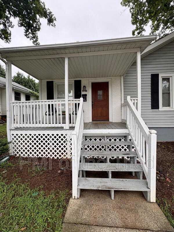 2507 Stockton St - Photo 2 of 12