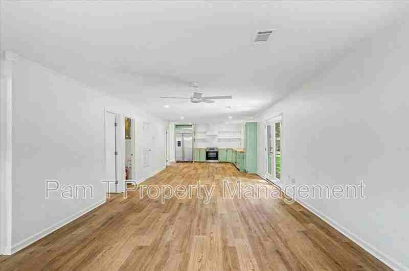 106 Holcomb St - Photo 5 of 30
