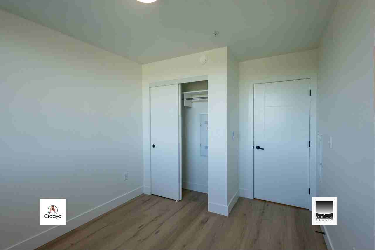 8117 200A Street #402 - Photo 4 of 11