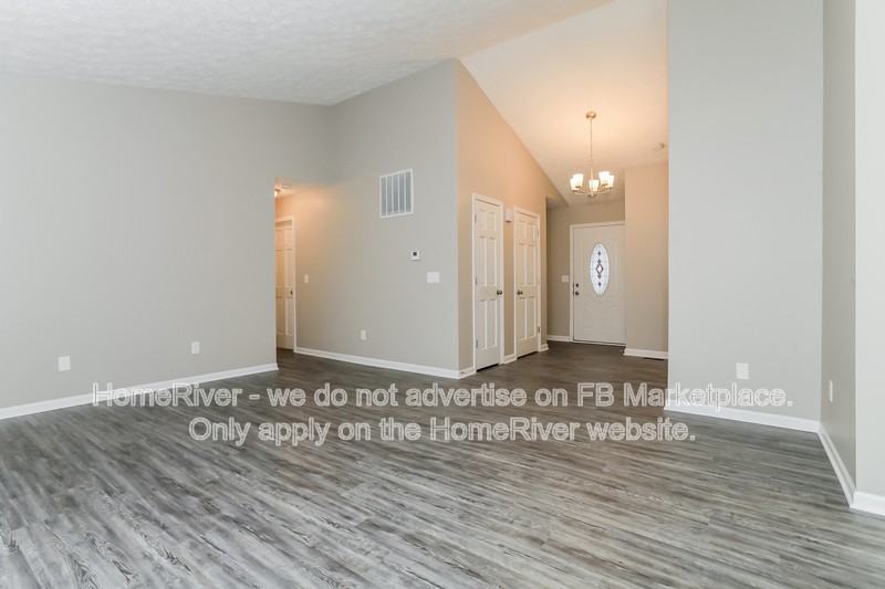 475 Lookout Ridge Dr - Photo 2 of 19