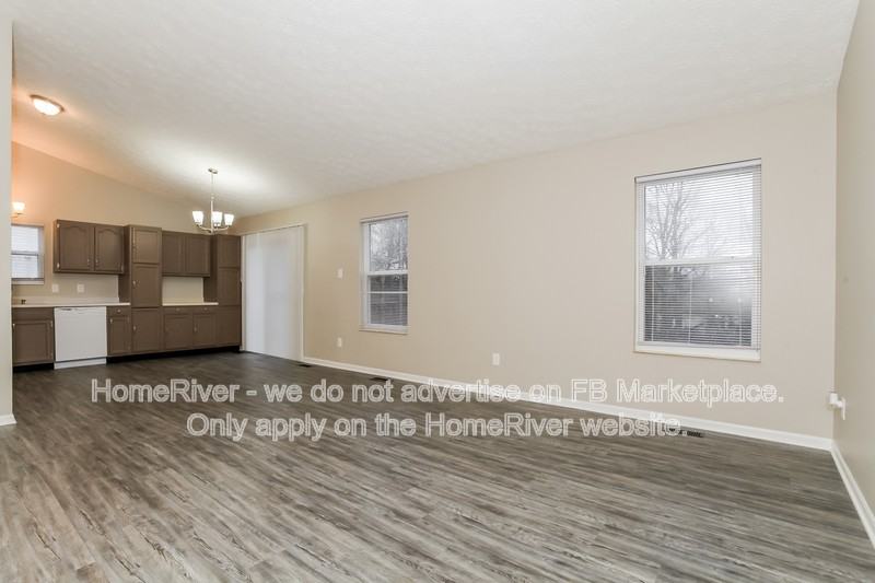 475 Lookout Ridge Dr - Photo 3 of 19