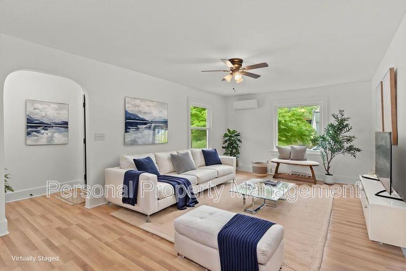 1346 Nw Couch St - Photo 3 of 39