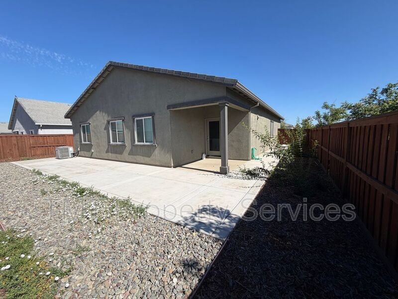 1705 Orchid Ave - Photo 4 of 13