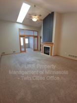 612 Lake View Dr - Photo 1 of 1
