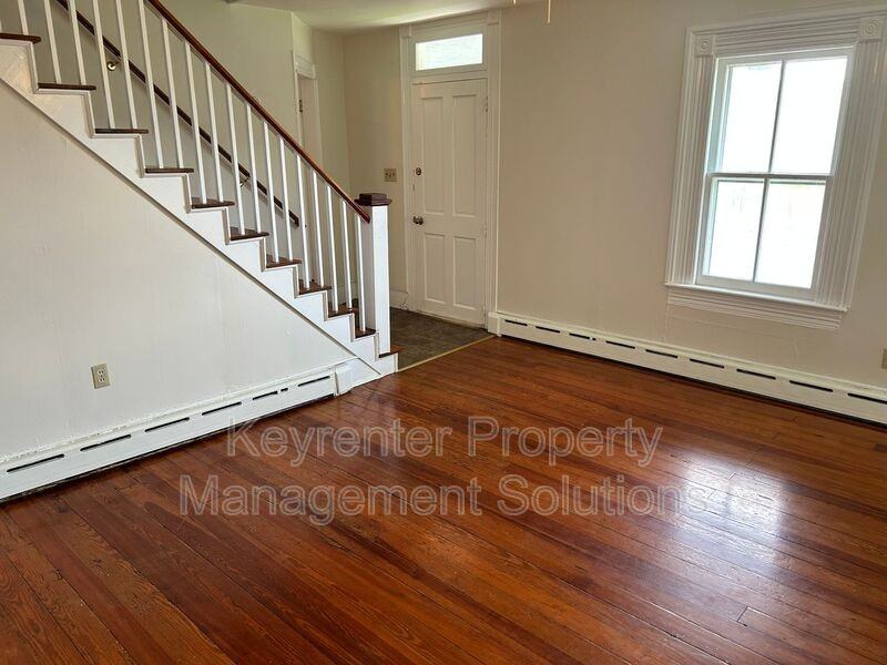 209 Tanner Ln - Photo 7 of 47