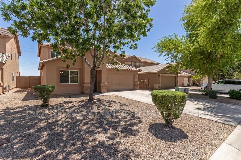 5179 E Silverbell Rd - Photo 3 of 30